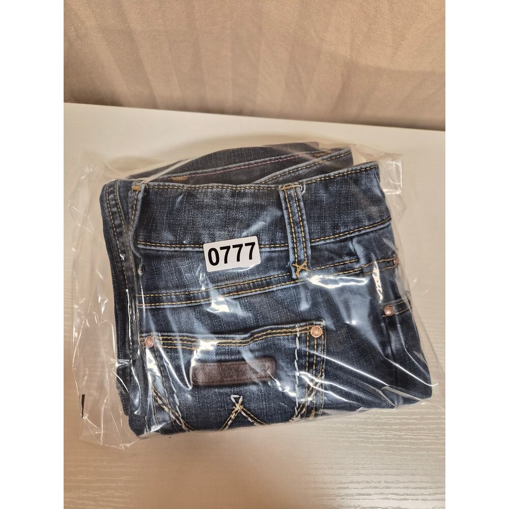Wrangler Jeans Women's Size 0x34 Dark Blue Boot Cut 09MWZMS (0777) - Picture 11 of 11
